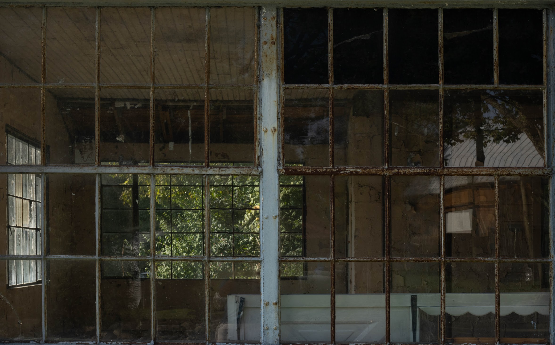 Panes - Image 2